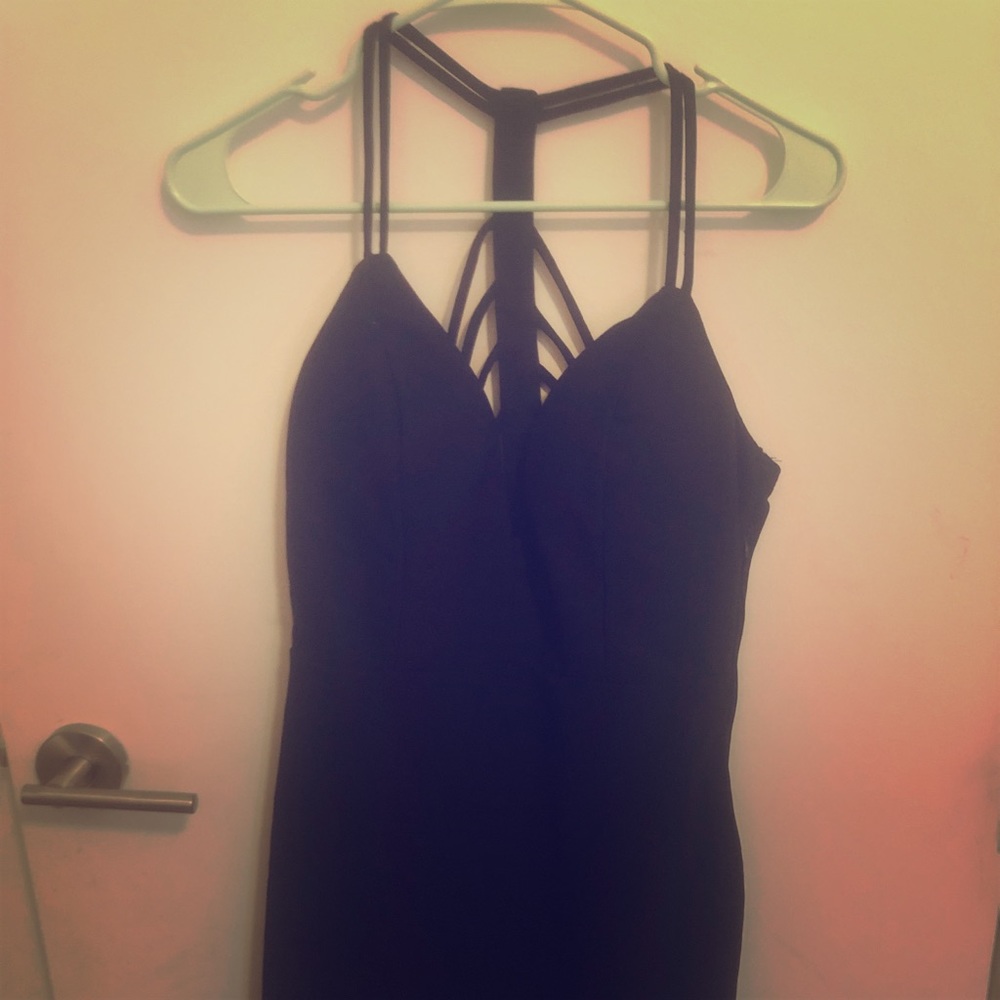 Super cute tight black dress. Size L